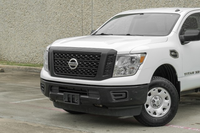 2019 Nissan Titan XD S 5