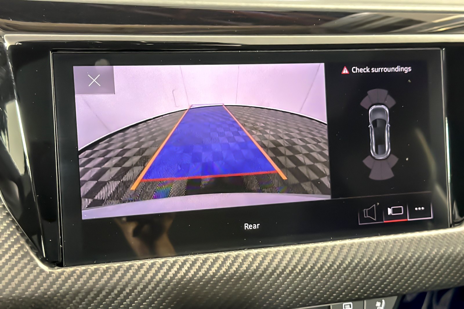 Used 2024 Suzuka Gray Metallic Audi Premium Plus quattro image 18