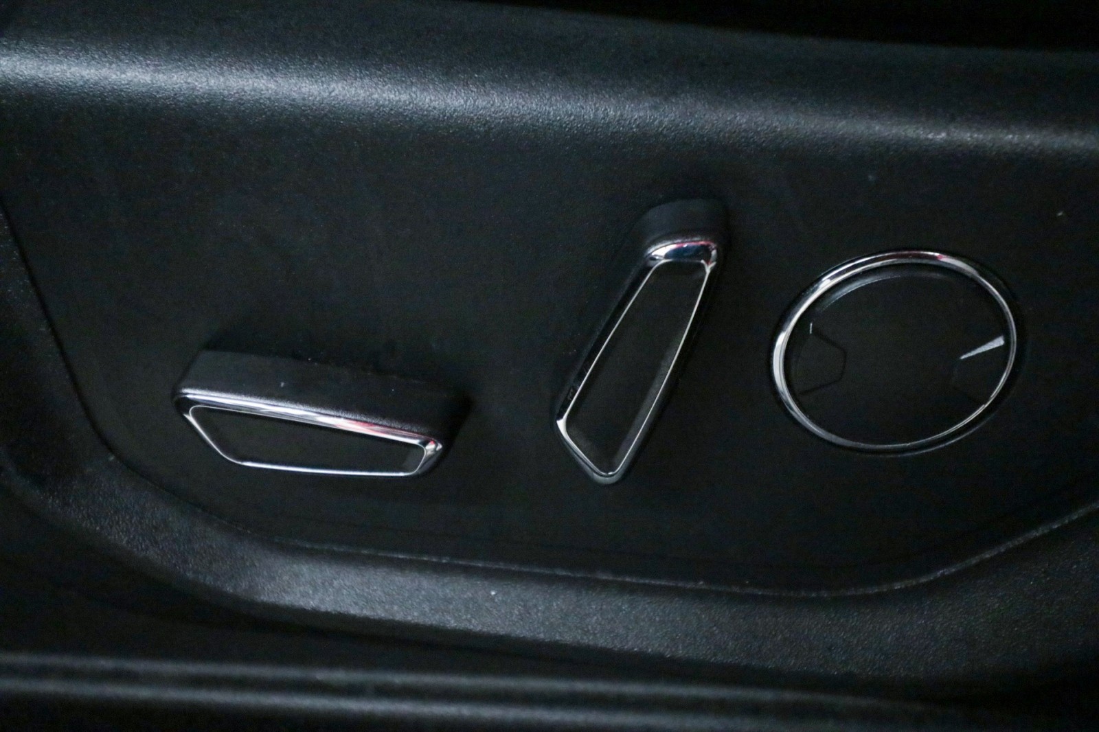 Used Car 2019 Ford Expedition  Xlt For Sale Under $20,000 In Austin, Texas