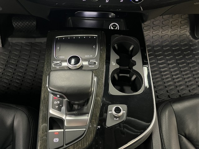 2017 Audi Q7 Premium Plus 39