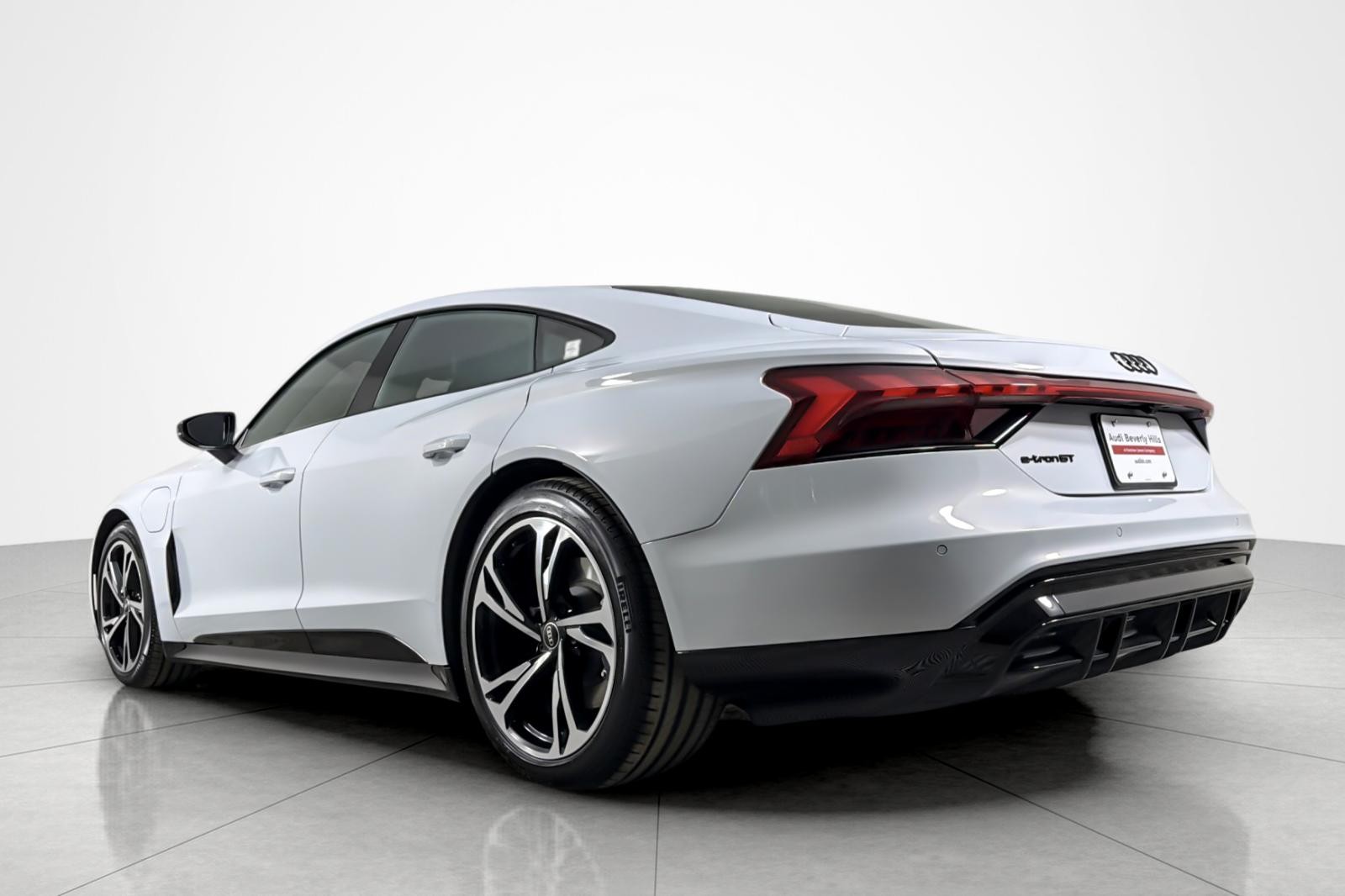 Used 2023 Suzuka Gray Metallic Audi Premium Plus quattro image 3