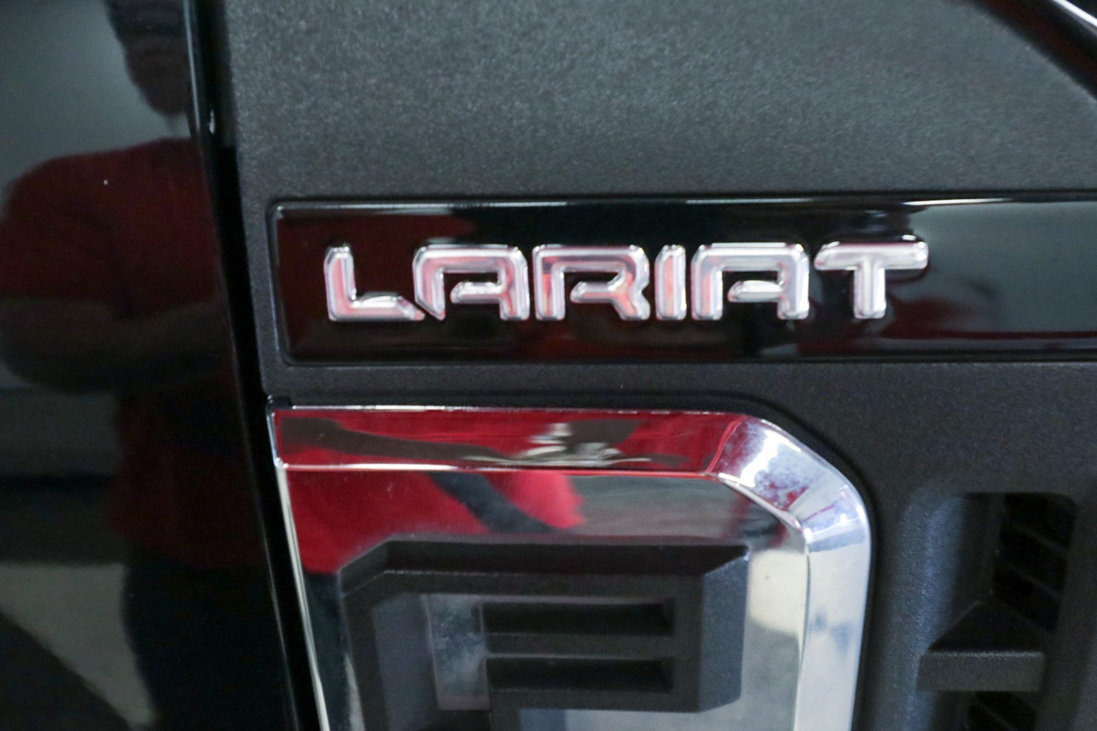 Used Car 2023 Ford Super Duty F-250 Srw  Lariat For Sale Under $80,000 In Austin, Texas