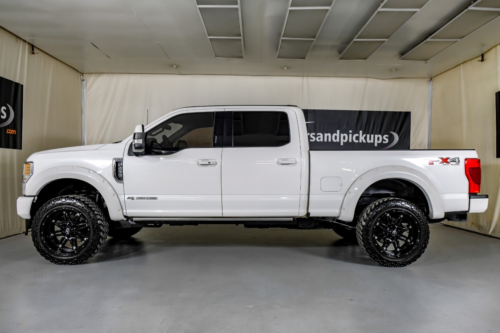 2021 Ford F-250 Lariat 11