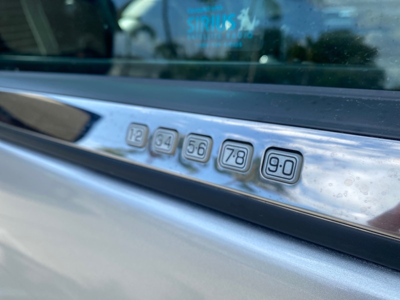 2010 Lincoln Navigator LOW MILES 49,245 NAV SUNROOF in , 