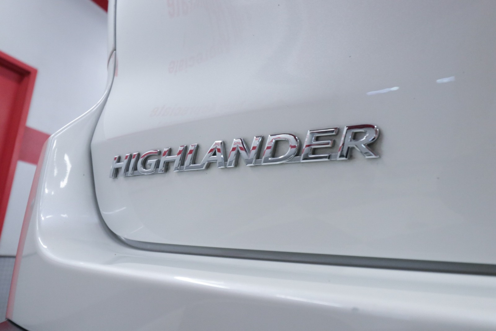 Used Car 2019 Toyota Highlander  Xle For Sale Under $30,000 In Austin, Texas