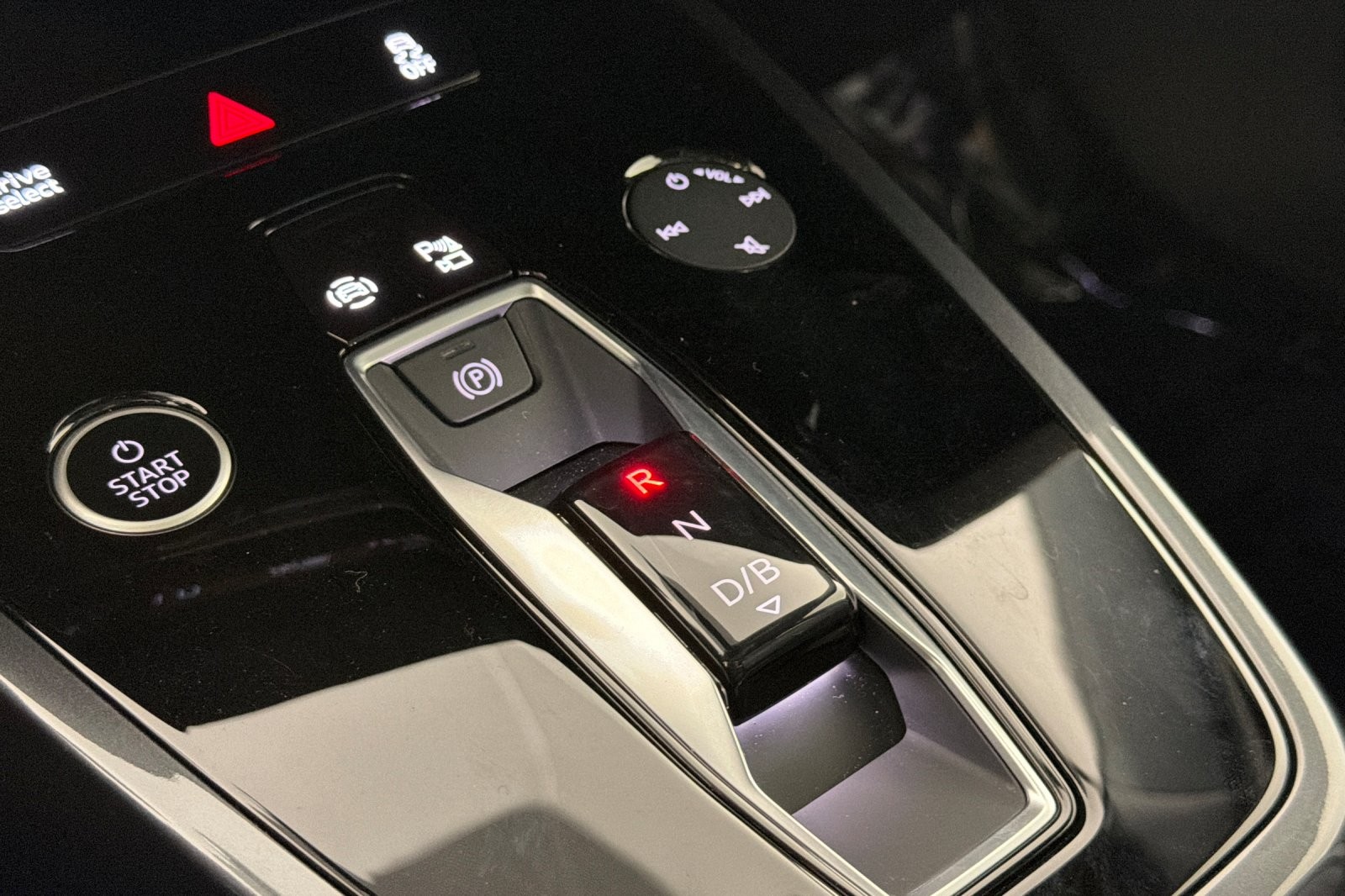 Used 2023 Mythos Black Metallic Audi Premium Plus 50 quattro image 21