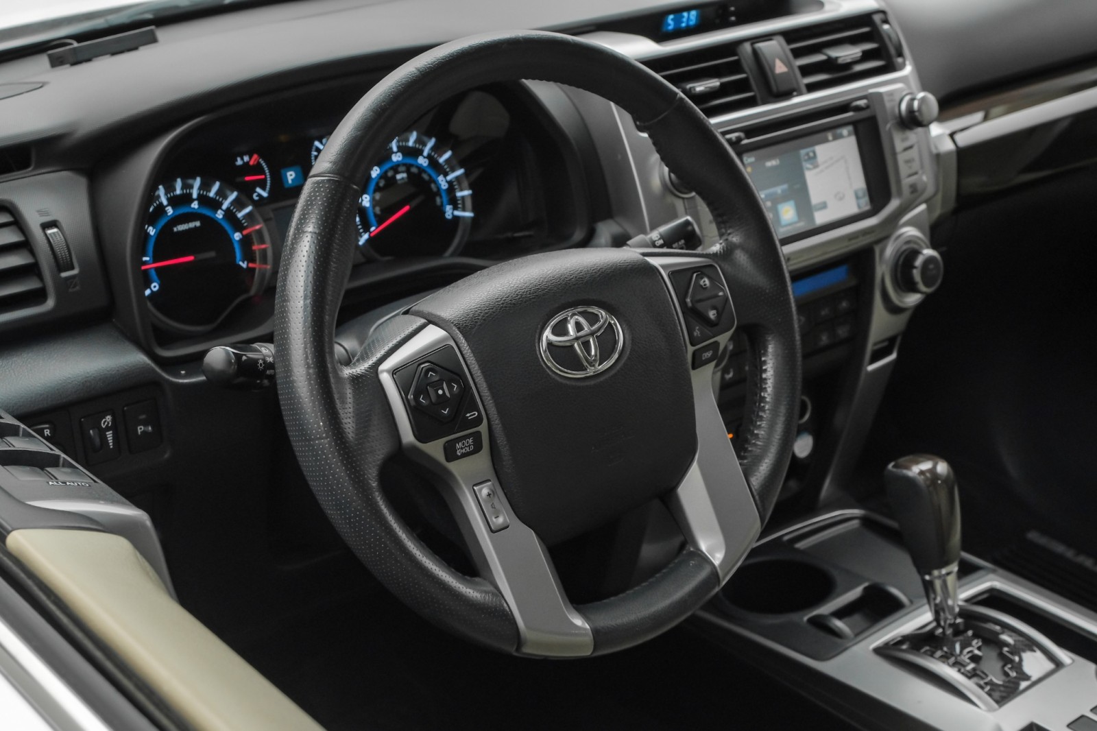 2018 Toyota 4Runner Limited 19