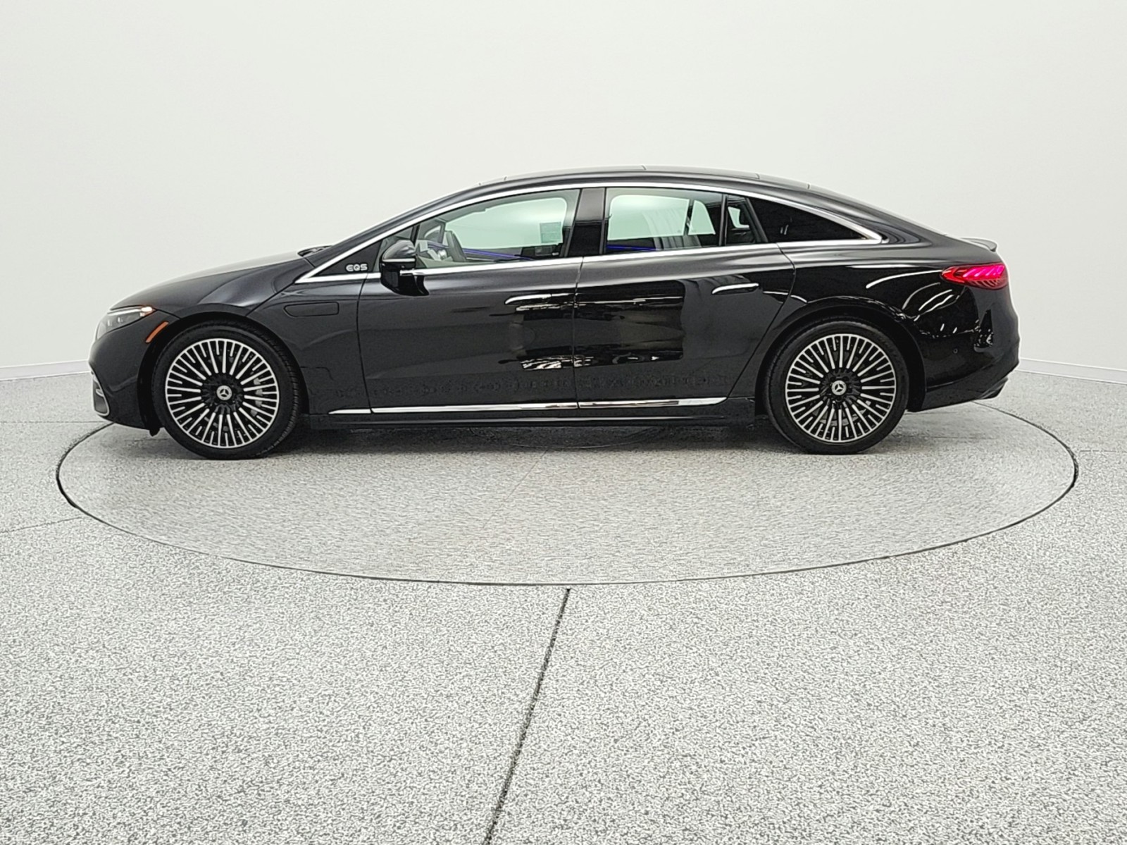 Used 2023 Obsidian Black Metallic Mercedes-Benz EQS 450 4MATIC® Sedan image 8