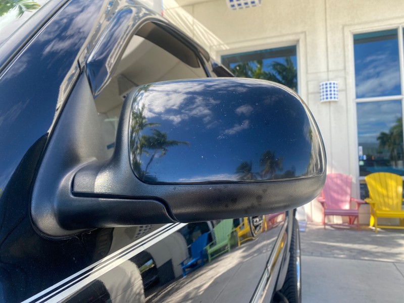 2001 Chevrolet Suburban LT Z71 1 FL 4WD 44 SERVICES NO ACCIDENTS in ,