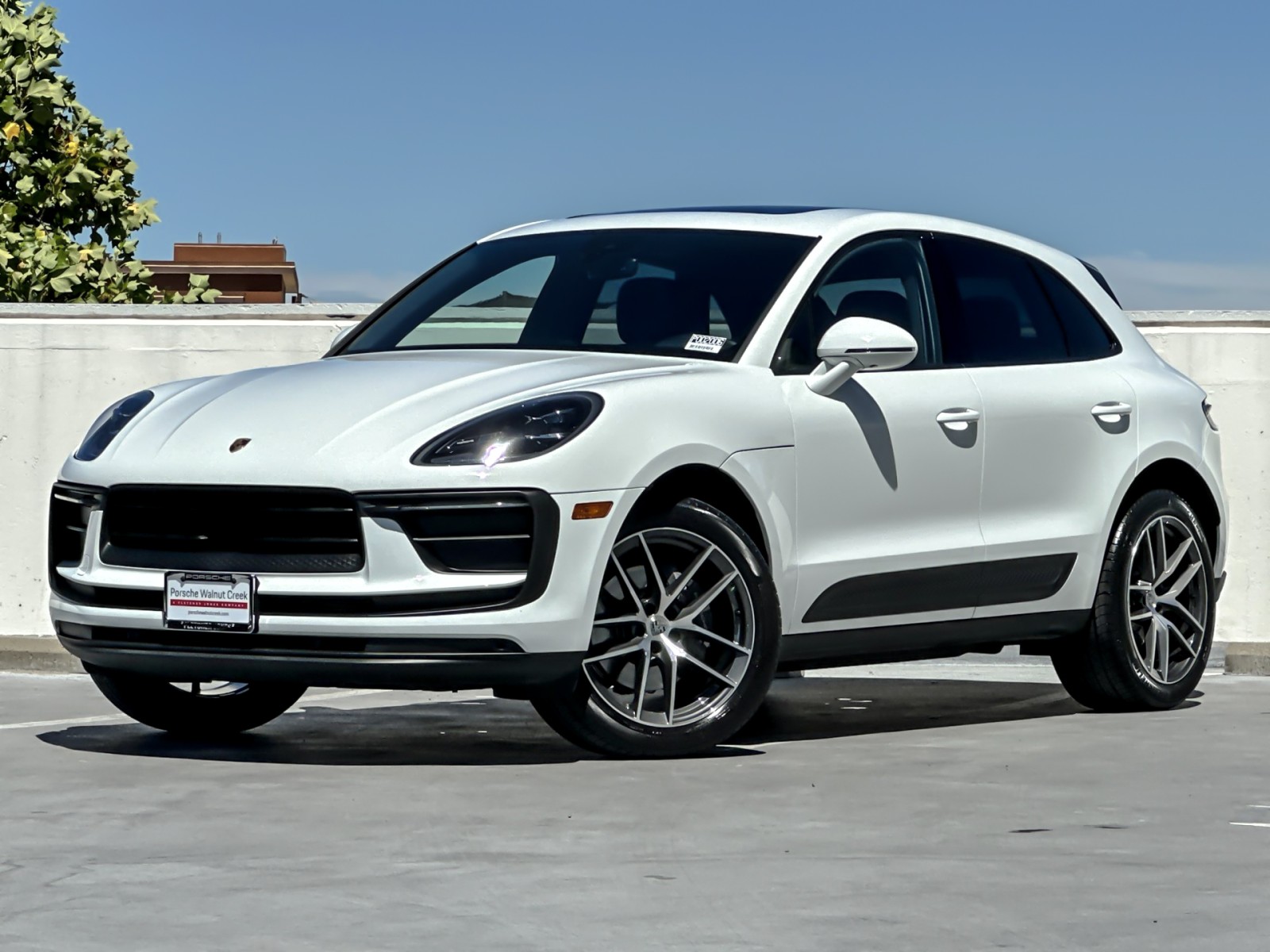 2024 Porsche Macan 