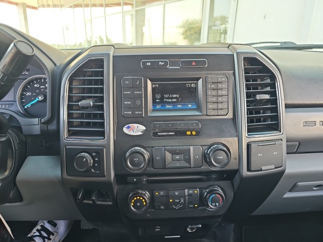 2018 Ford Super Duty F-250 SRW XLT 18