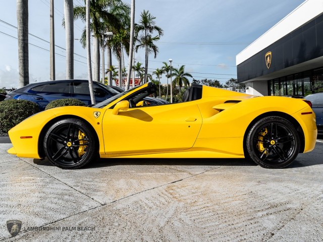 Ferrari 488 Spider