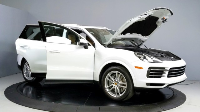 2019 Porsche Cayenne S 9