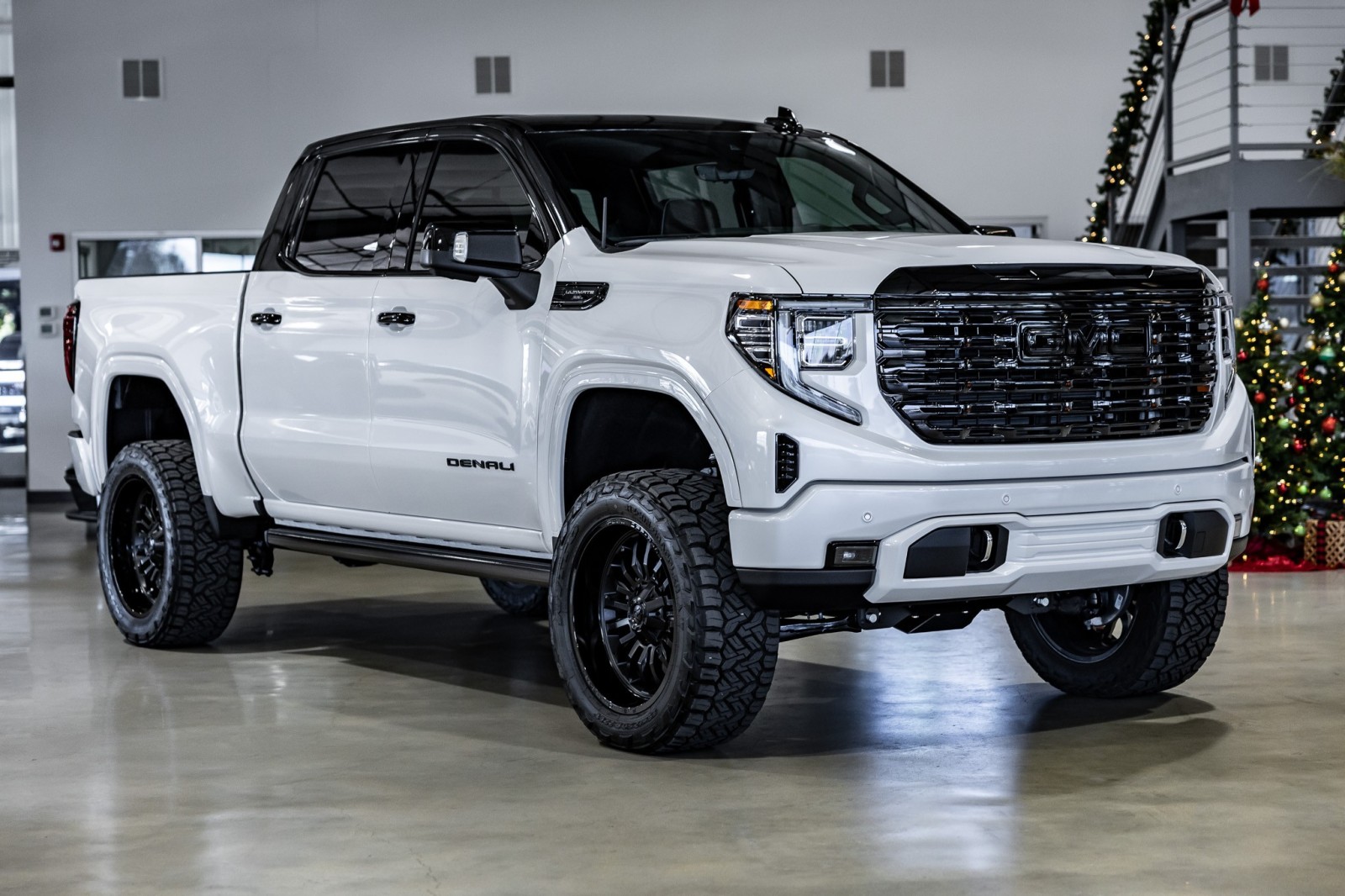 Used Car 2025 Gmc Sierra 1500  Denali Ultimate For Sale Under $80,000 In Boerne, Texas