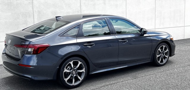 HondaCivic Sedan Hybrid4