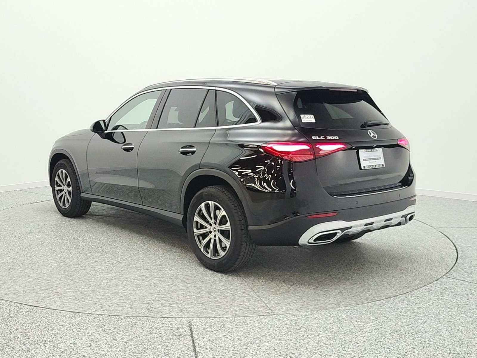 New 2026 Black Mercedes-Benz GLC 300 image 7