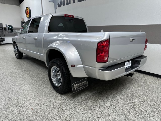 2007 Dodge Ram 3500 SLT DRW RWD Mega Cab 5.9L-Cummins in , 