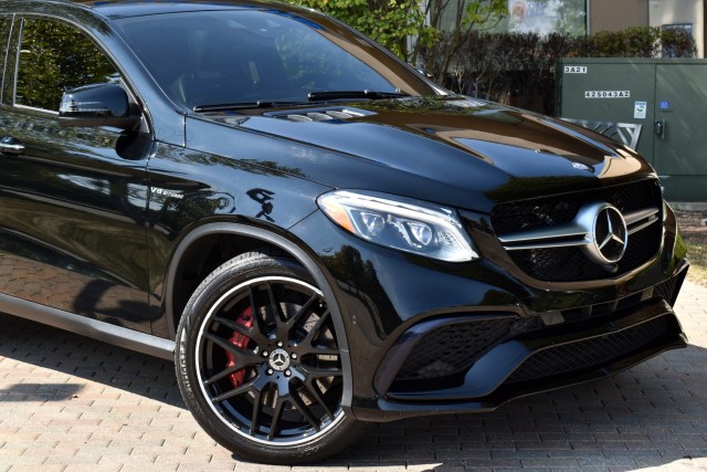 2017 Mercedes-Benz GLE Navi Leather Moonroof Heated Seats Premium Pkg. Night Pkg. 22 Wheels MSRP $121,105 5