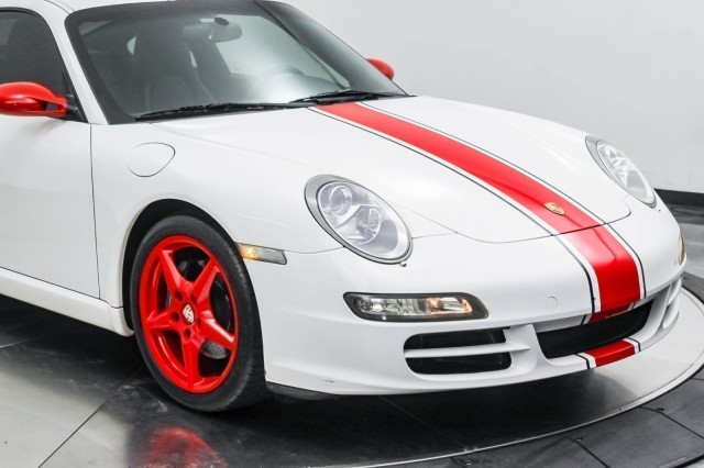 2006 Porsche 911 Carrera 12