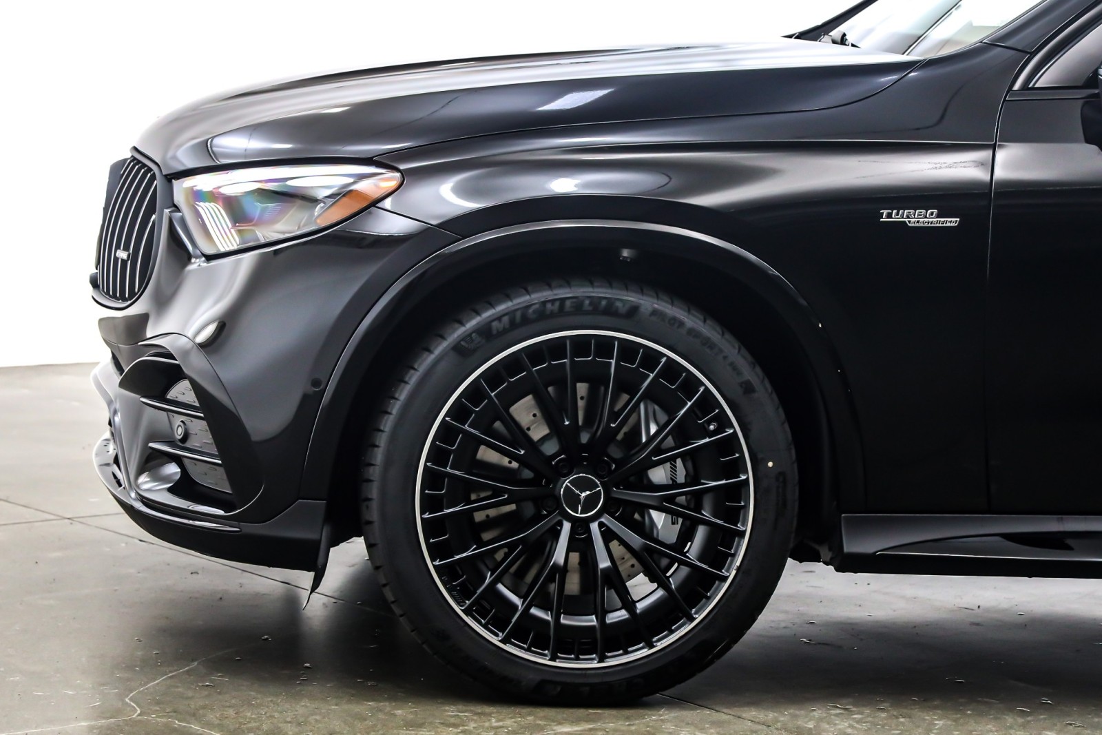 New 2026 Obsidian Black Metallic Mercedes-Benz AMG® GLC 43 image 10
