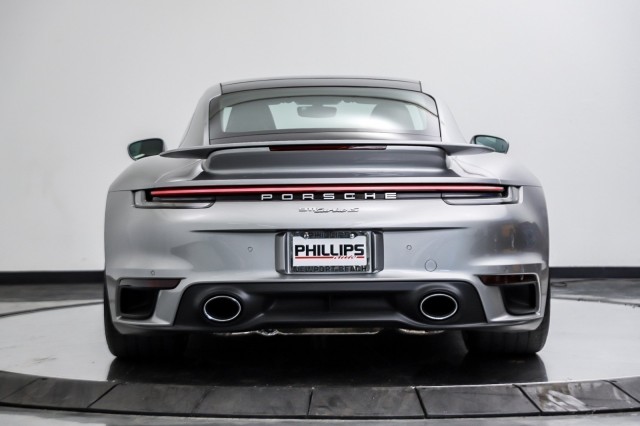 2022 Porsche 911 Turbo 4