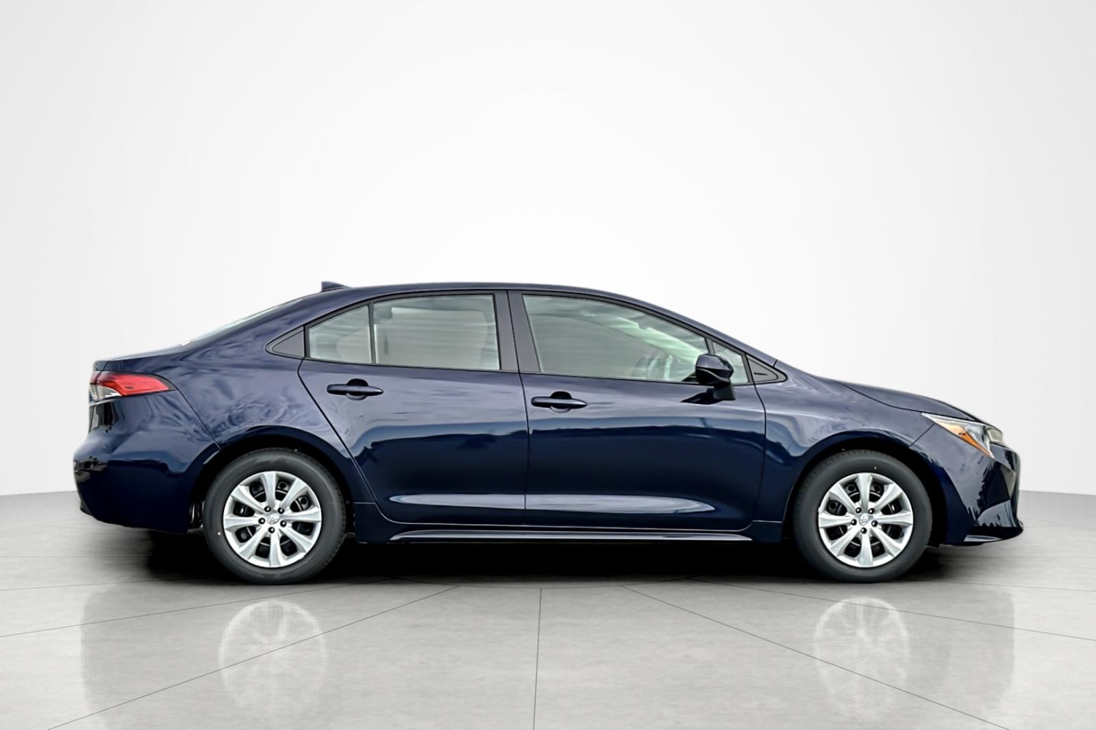 2026 Toyota Corolla LE photo 6