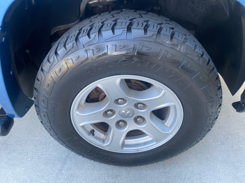 2005 Dodge Dakota SLT LOW MILES 69,842 4WD CLUB in , 