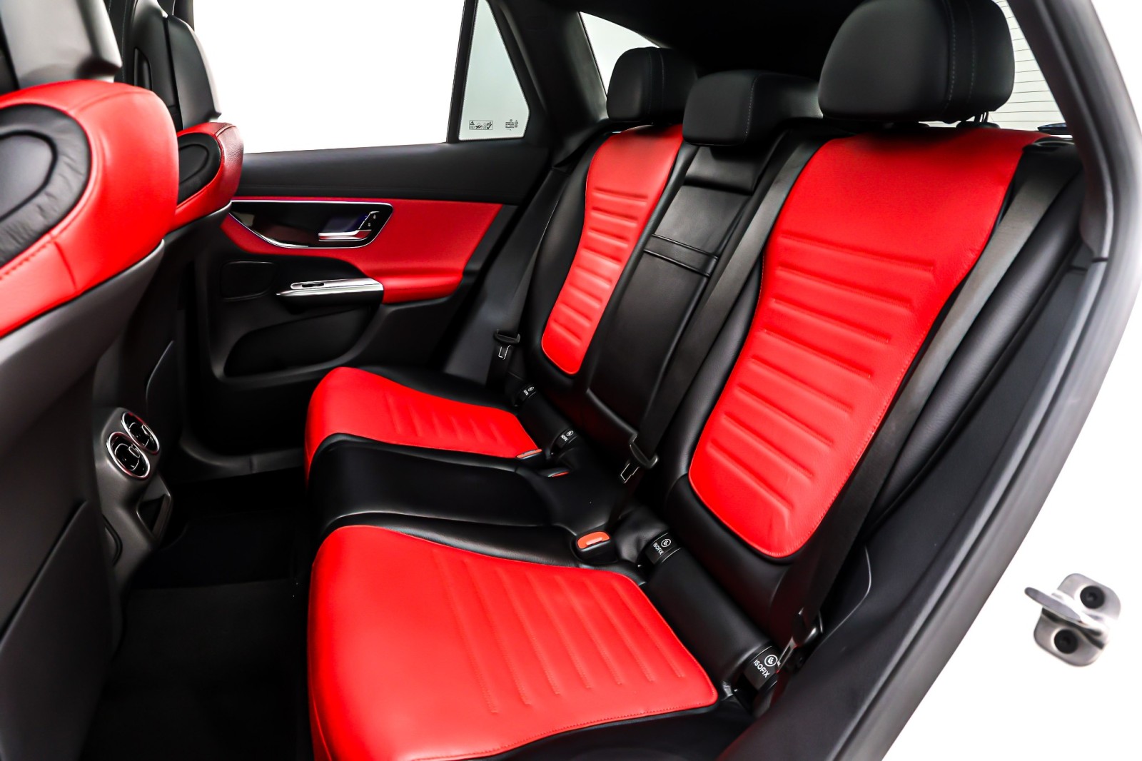 New 2026 Polar White Mercedes-Benz GLC 300 image 8