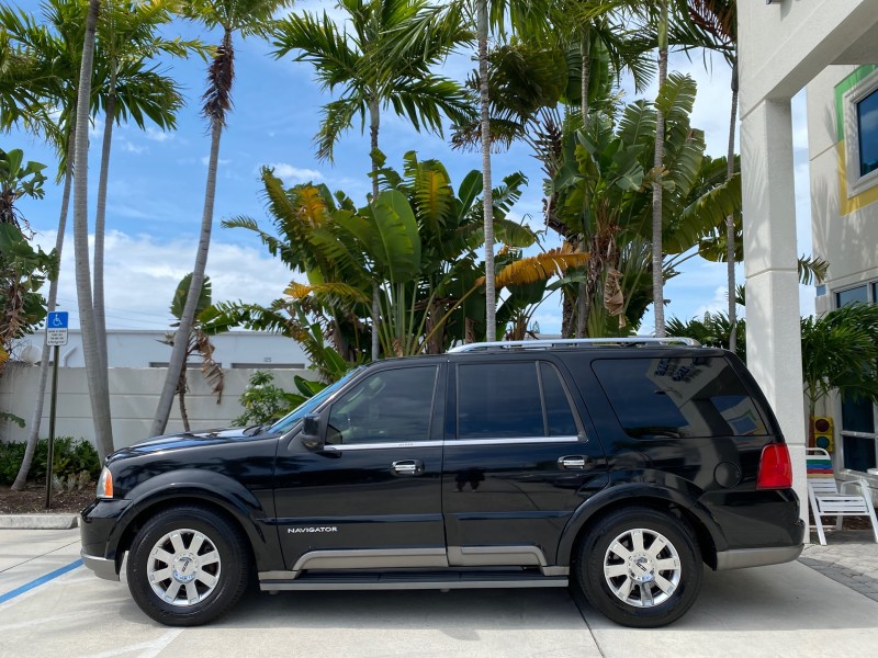 2004 Lincoln Navigator LOW MILES 67,511 SUNROOF in ,