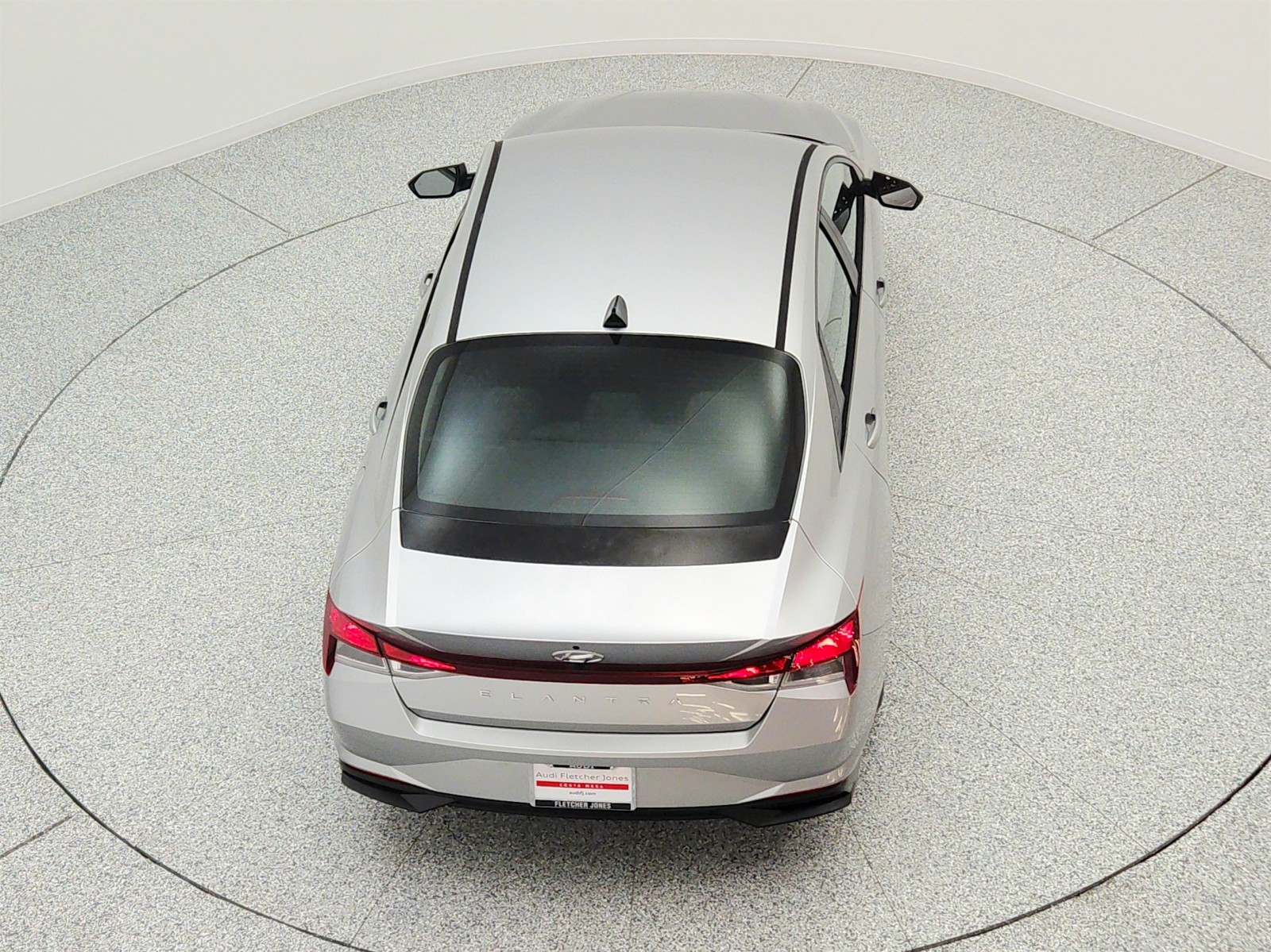 Used 2021 Shimmering Silver Pearl Hyundai SEL IVT image 27