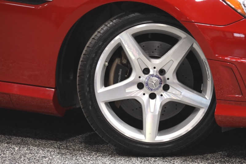 2012 Mercedes-Benz SLK 350 AMG Sport 2dr Roadster in , 