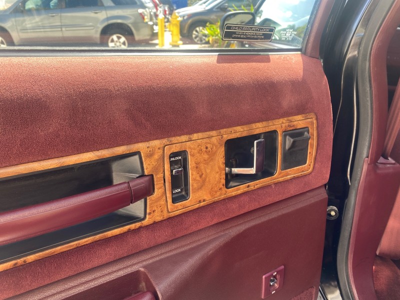1993 Chevrolet Caprice Classic STATON WAGON 1 OWNER in , 