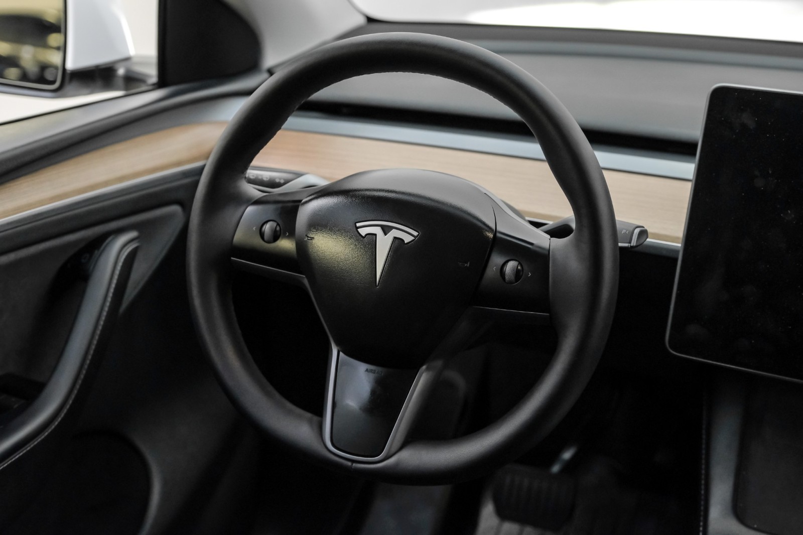 2024 Tesla Model Y Long Range AWD AutoPilot FullSelfDrivingComputer 19