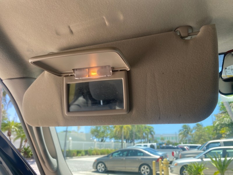 2006 Jeep Liberty 4WD Limited LOW MILES 75,410 in , 