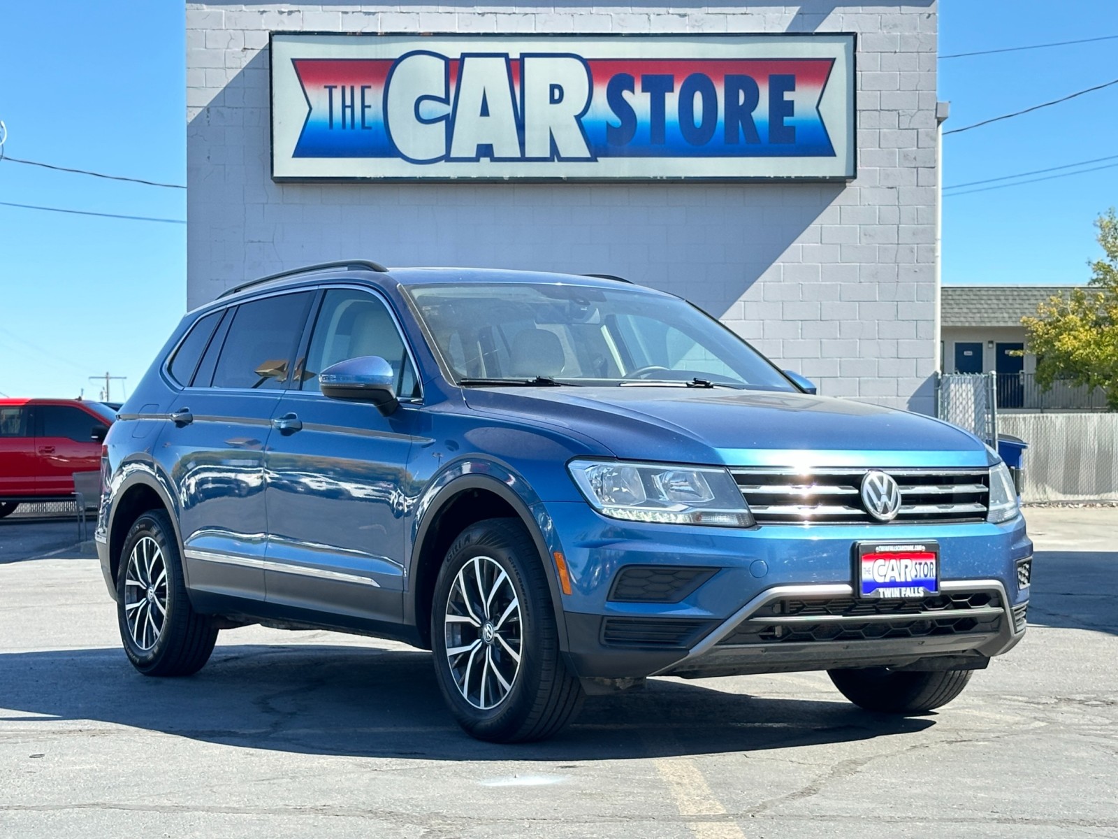 2020 Volkswagen Tiguan SE 2