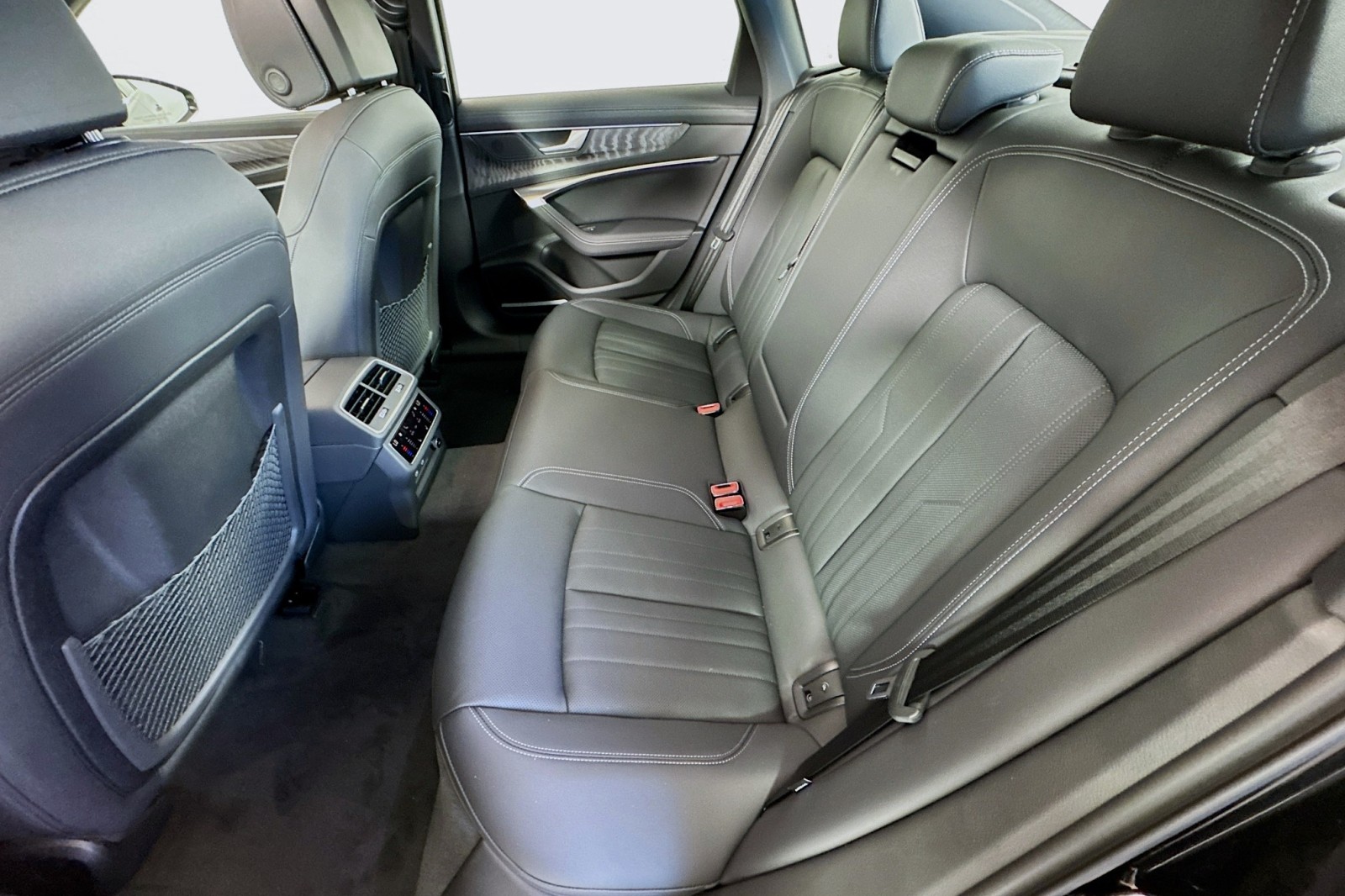 New 2025 Mythos Black Metallic Audi Premium Plus 45 TFSI quattro image 22