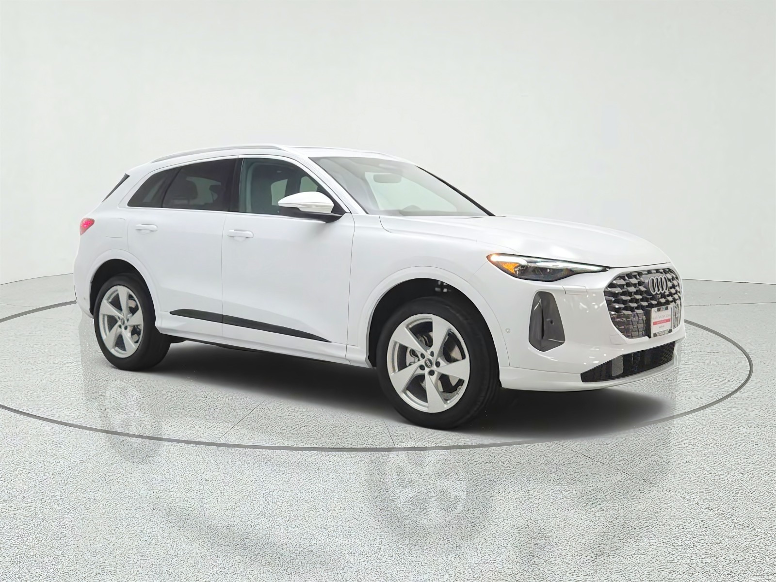 Used 2025 Glacier White Metallic Audi Premium Plus image 3