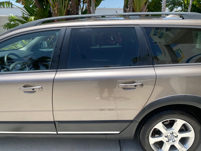 2009 Volvo XC70 3.0T AWD WAGON LOW MILES 78683 in , 