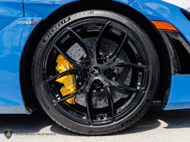 McLaren 720S
