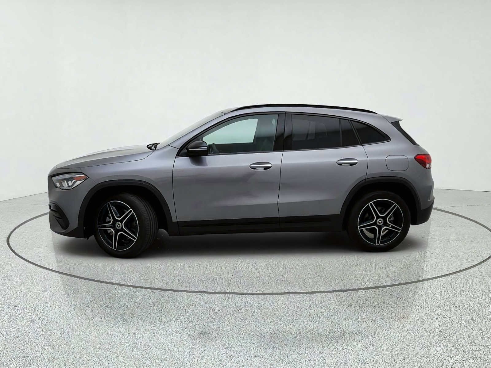 Certified Used 2023 Mountain Grey Metallic Mercedes-Benz GLA 250 image 14