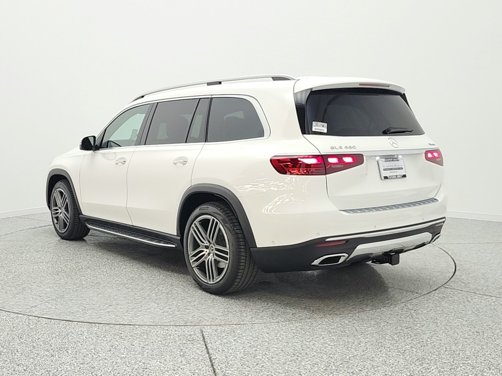 New 2026 Polar White Mercedes-Benz GLS 450 image 7