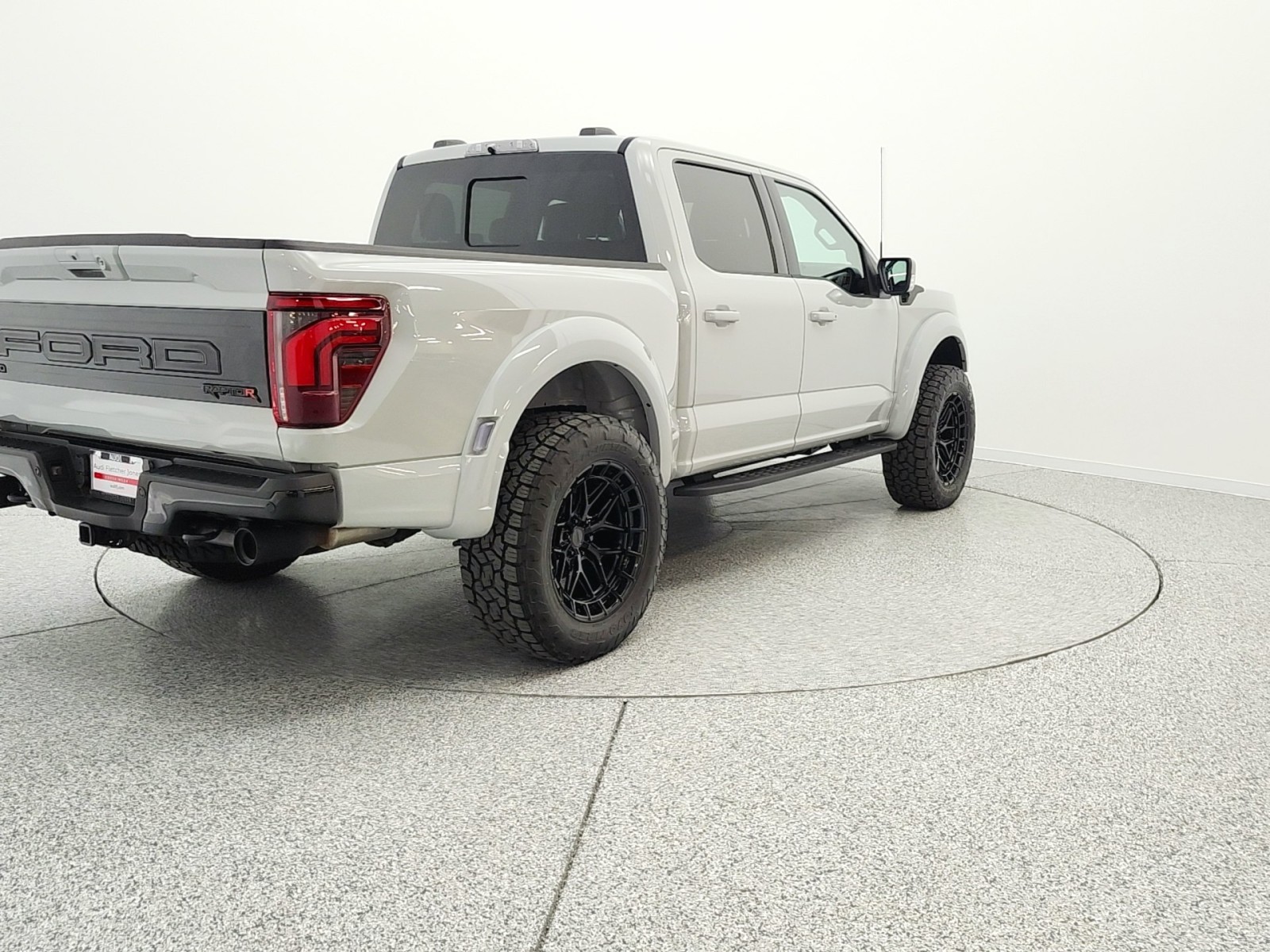 Used 2024 Avalanche Ford Raptor 4WD SuperCrew 5.5