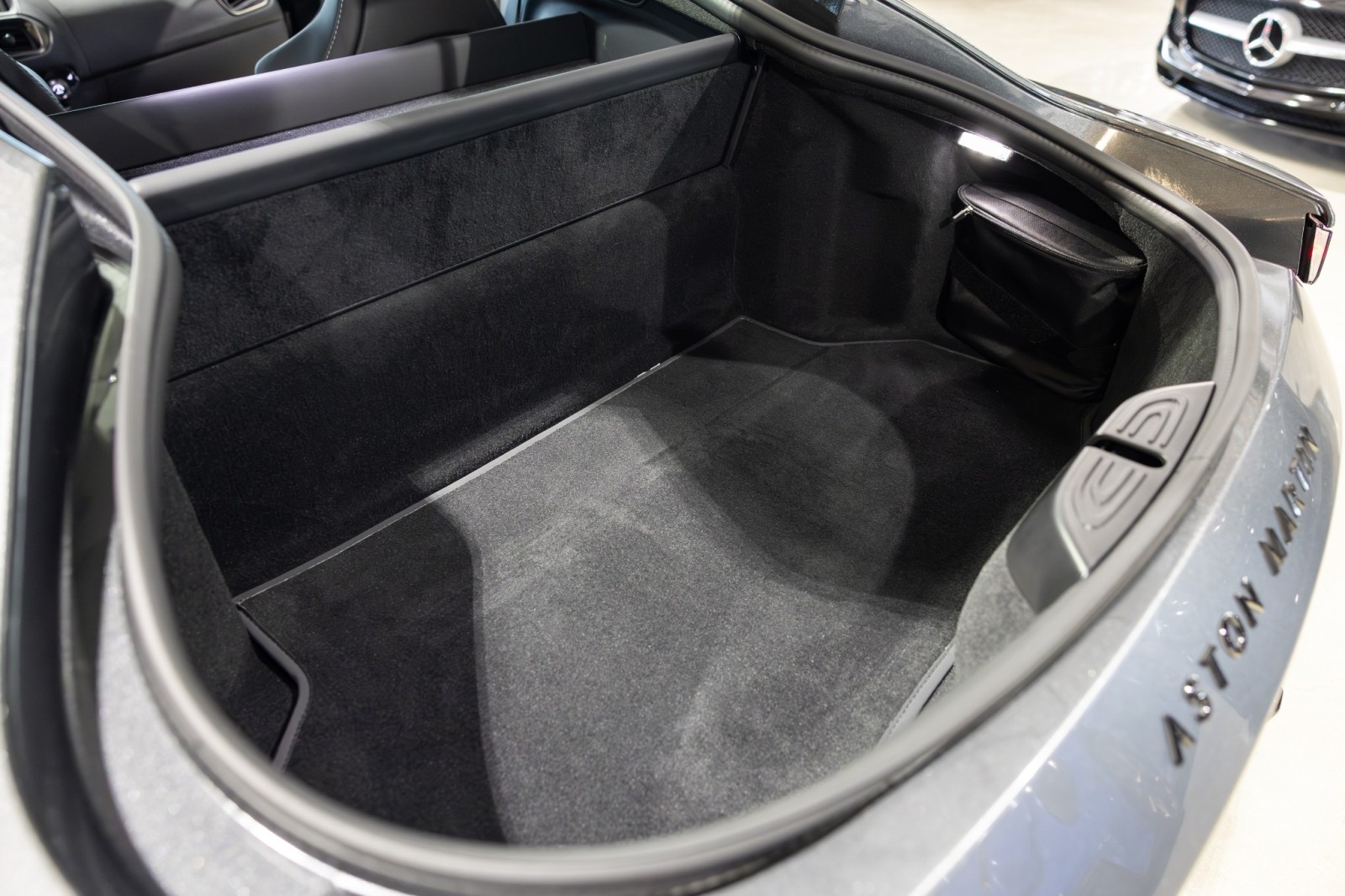 Used Car 2023 Aston Martin Vantage  For Sale Under $160,000 In Boerne, Texas