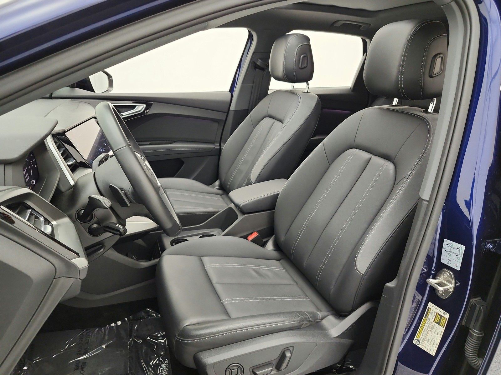 Used 2023 Navarra Blue Metallic Audi Premium Plus 40 RWD image 18