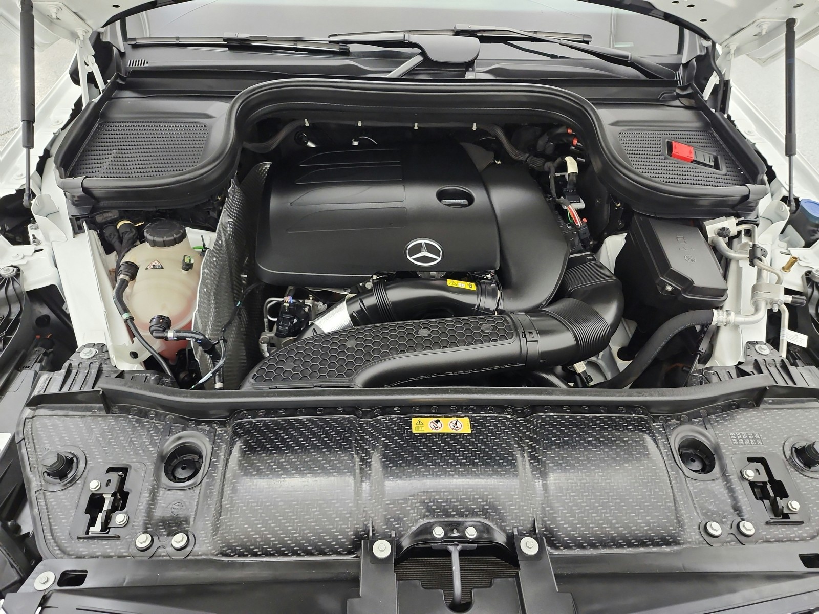 Used 2022 Polar White Mercedes-Benz GLE 350 SUV image 17