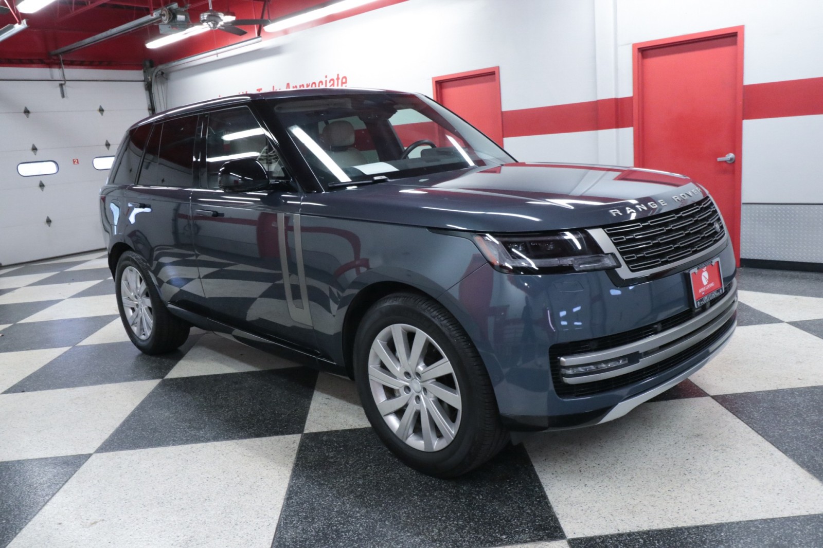 Used Car 2024 Land Rover Range Rover  Se For Sale Under $90,000 In Austin, Texas