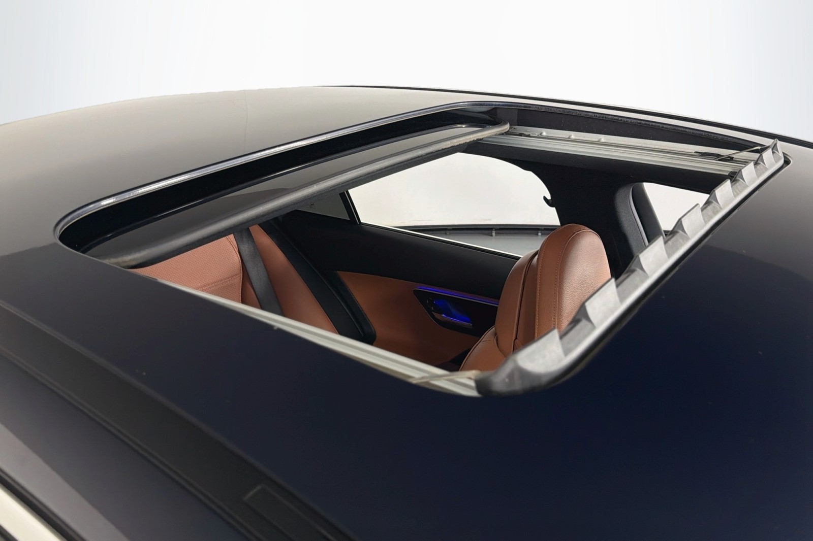 Used 2023 Lunar Blue Metallic Mercedes-Benz C 300 image 22