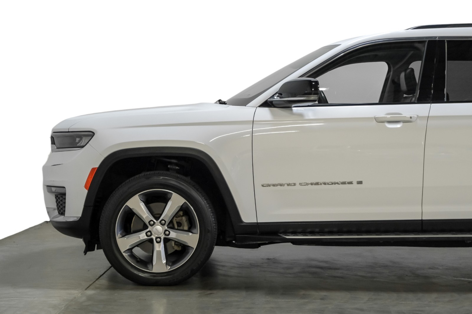 2021 Jeep Grand Cherokee L Limited 4x4 UconnectNav PanoRoof 20Alloys SideSteps 3rdRowSeat 11