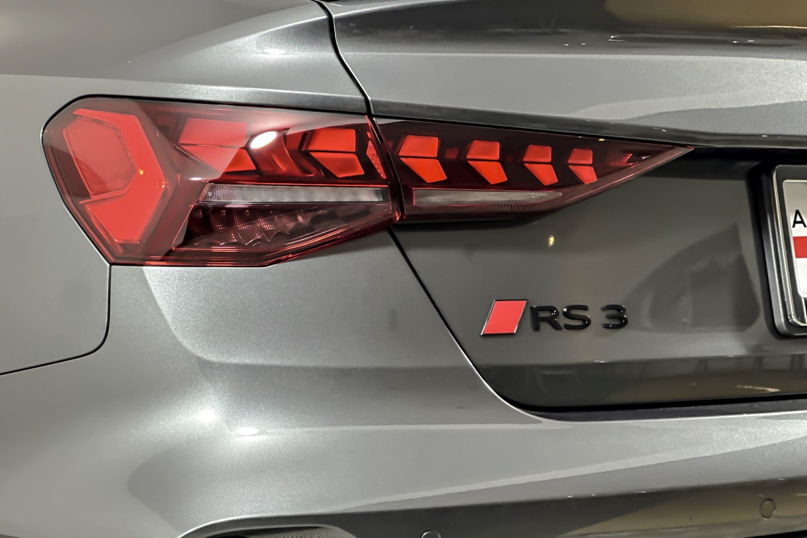 New 2026 Daytona Gray Pearl Effect Audi quattro image 23