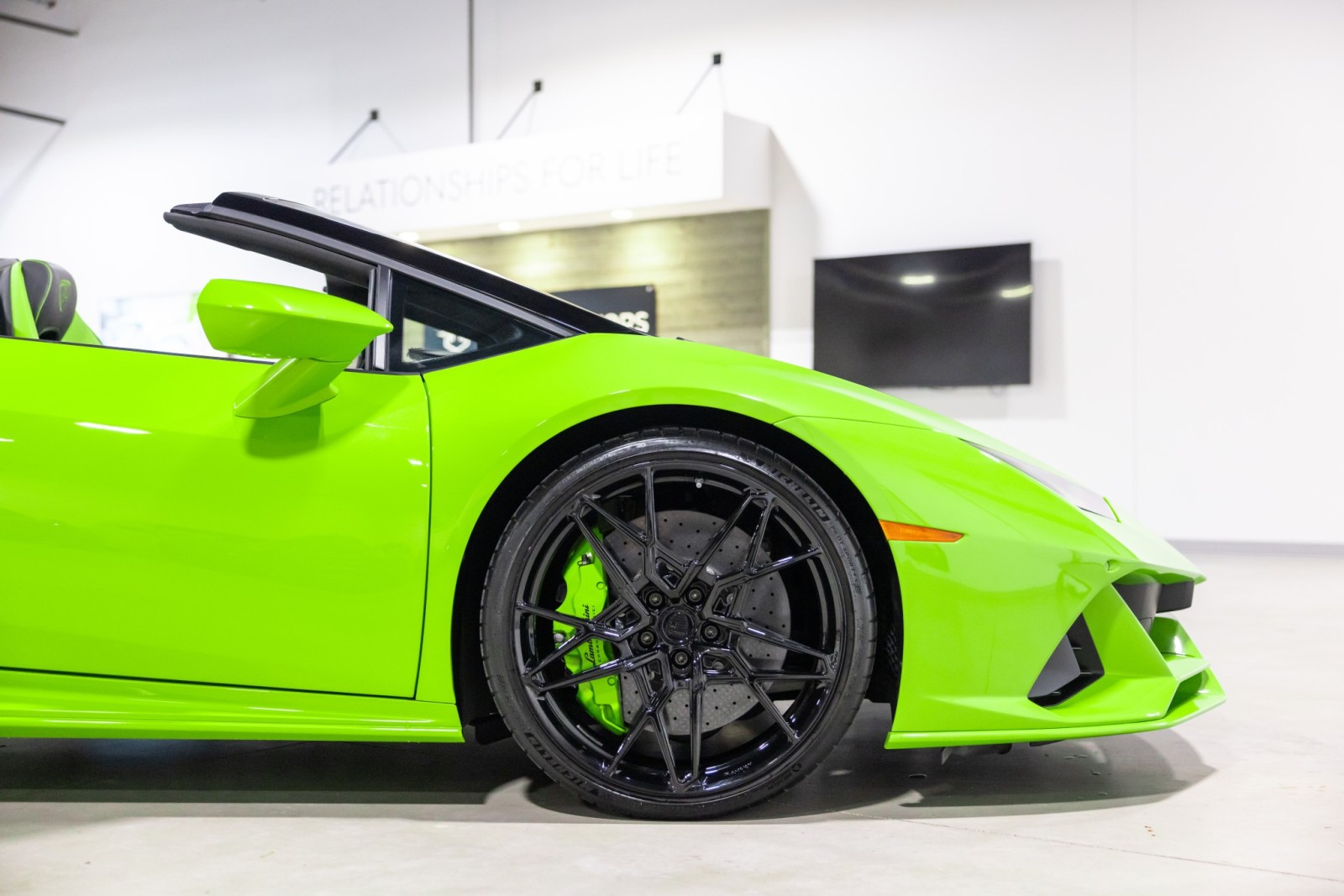 2023 Lamborghini Huracan EVO - Photo 24